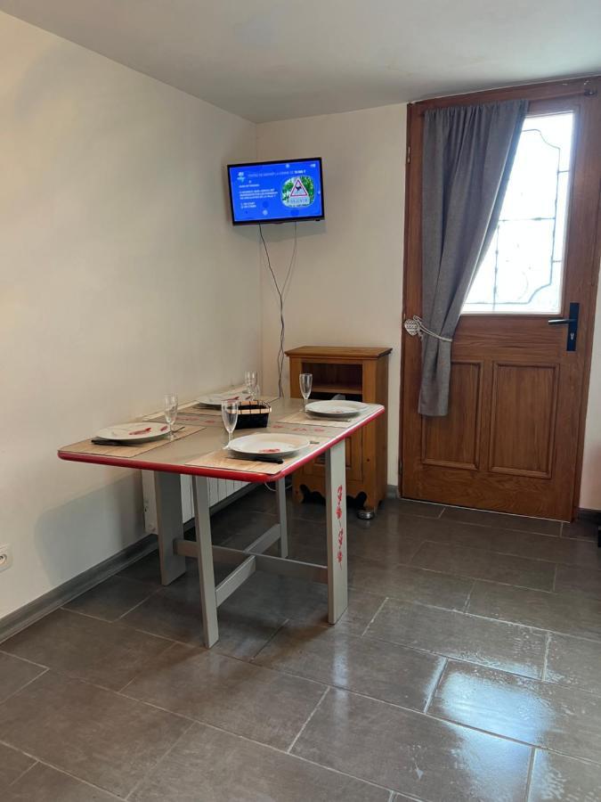 Tres Bel Appartement Bleu Montclar  Exteriér fotografie